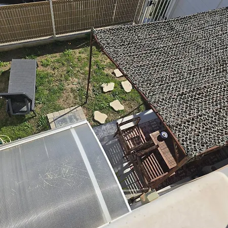 Cozy 2 Bedroom House With Garden & Parking 님